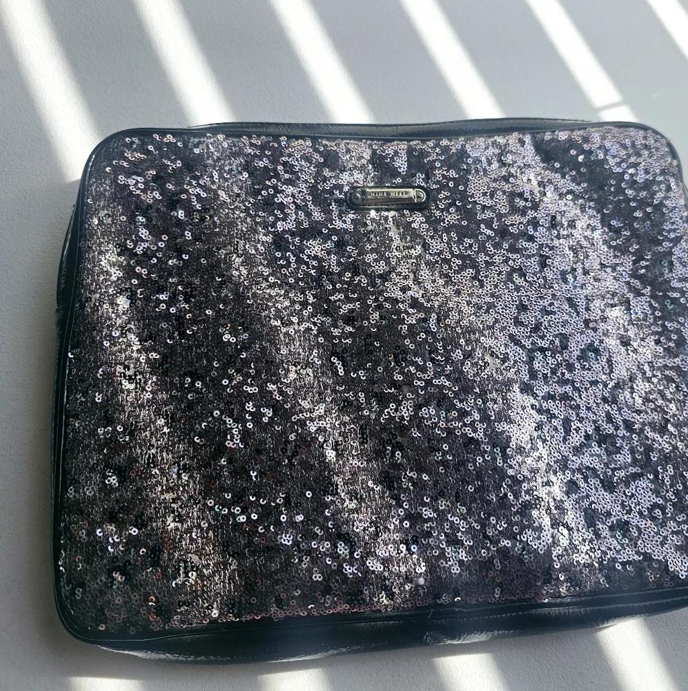 Nine west 13 1/2 inches silver gray sequins glittery sparkle laptop pouch bag